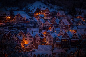 architecture-3076685_1920.jpg