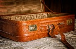 luggage-3297015_1920.jpg